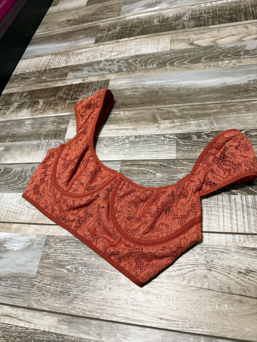 Urban Outfitters Out From Under Lace Bralette Underwire Top Party Club Going Out - Picture 2 of 4